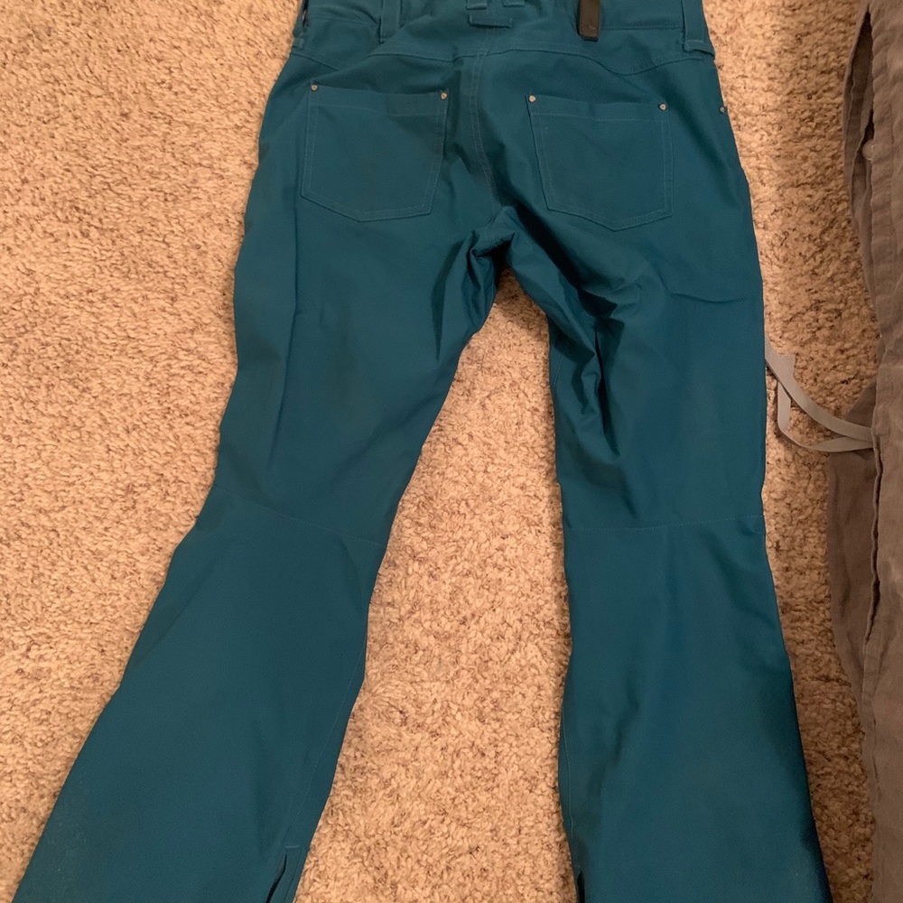 Aperture Snowpants